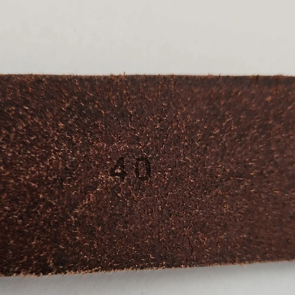 ​Wilsons Leather Mens Brown Italian Leather Belt Size 40 Rugged Casual - Picture 5 of 8